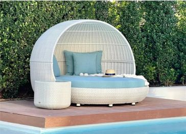 Rundes Balinesisches Bett