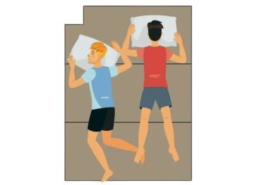 Klappbarer Topper mit linker oberer Aussparung