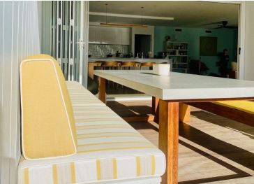 Keilförmige Bankrückenlehnenbezug