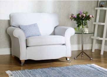 Sesselrückenbezug mit doppelter Einfassung