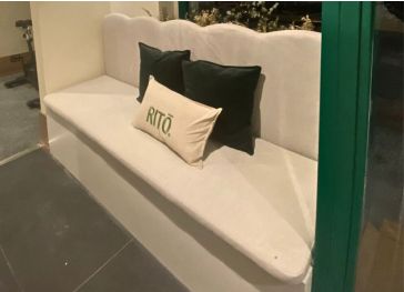 Vertikal anpassbarer Schaumstoff