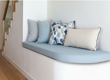 Quadratischer Schaumstoff, Halbkreis rechts